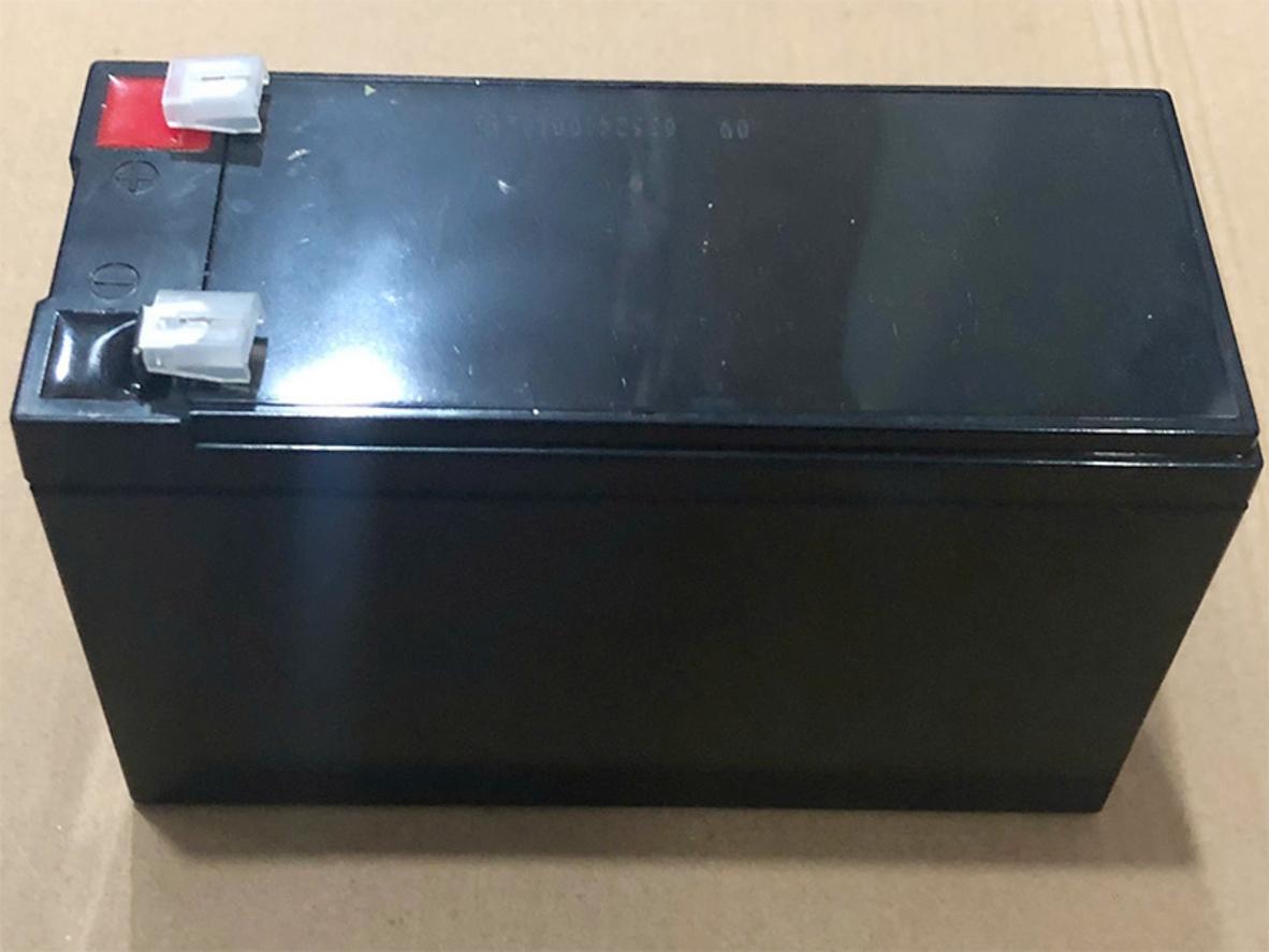 Cổng đấu nối chuyên dụng giúp lắp đặt nhanh và linh hoạt hơn.