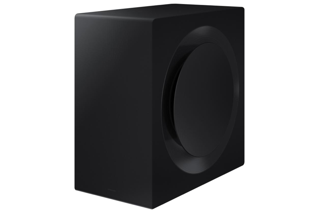 Q-Symphony giúp soundbar và TV Samsung phát âm thanh đồng thời, mở rộng âm trường.