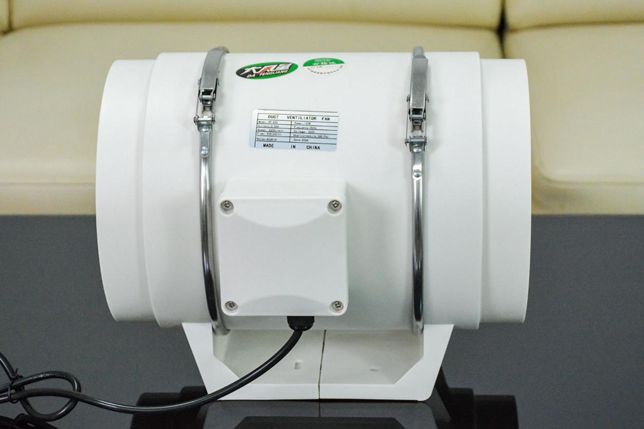 Tổng quan Quạt hút mùi nối ống HF200