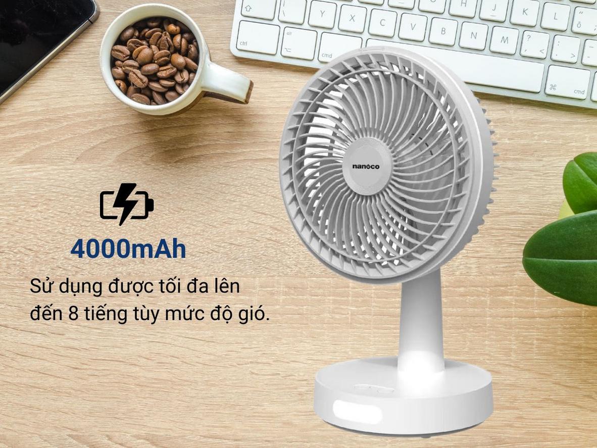 Pin 4000mAh giúp quạt hoạt động linh hoạt nhiều giờ tùy mức gió.