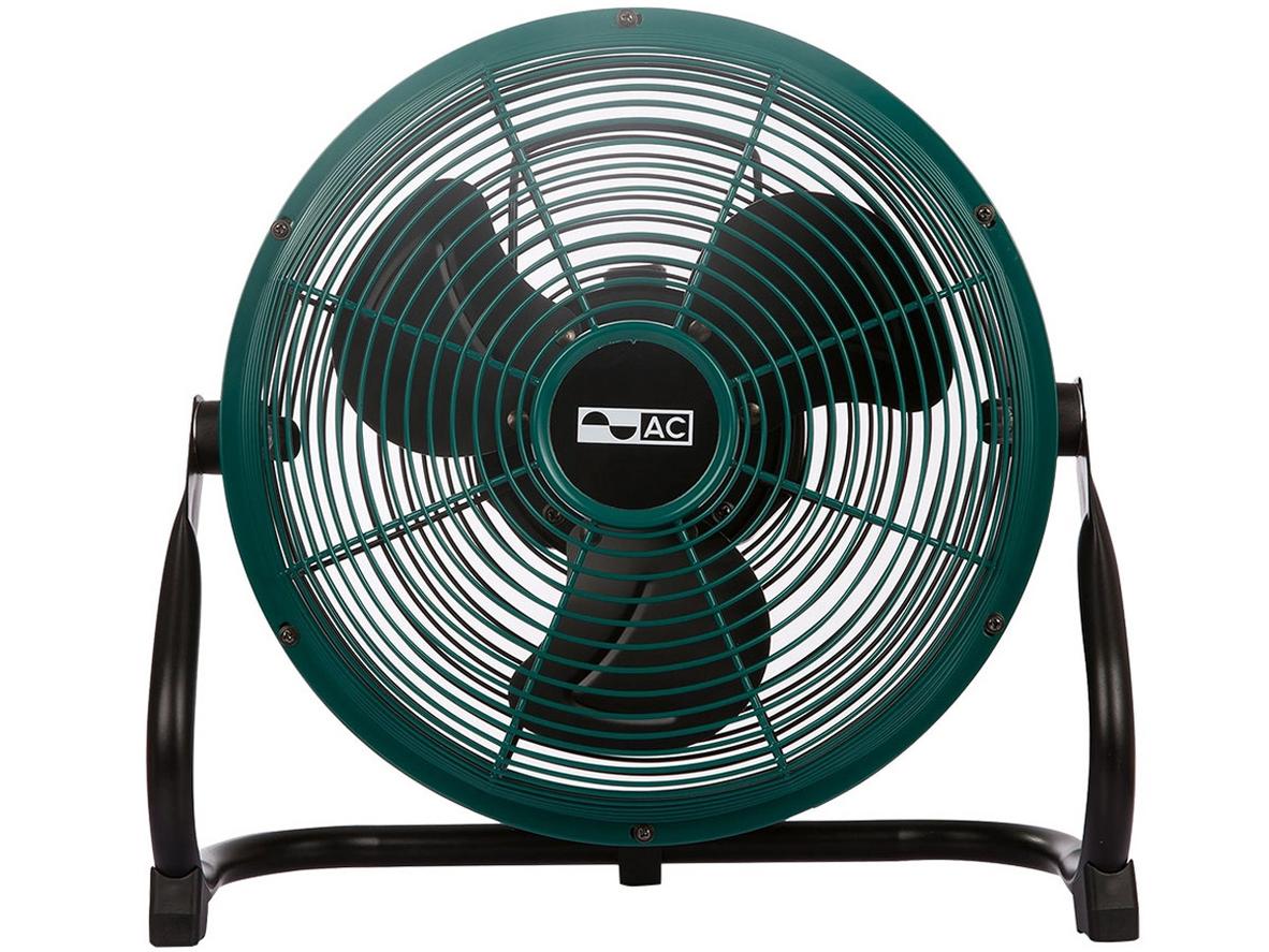 Quạt sạc điện AC 3 cánh ARF01D103 6W phù hợp dùng trong phòng nhỏ, phòng trọ và khi mất điện.
