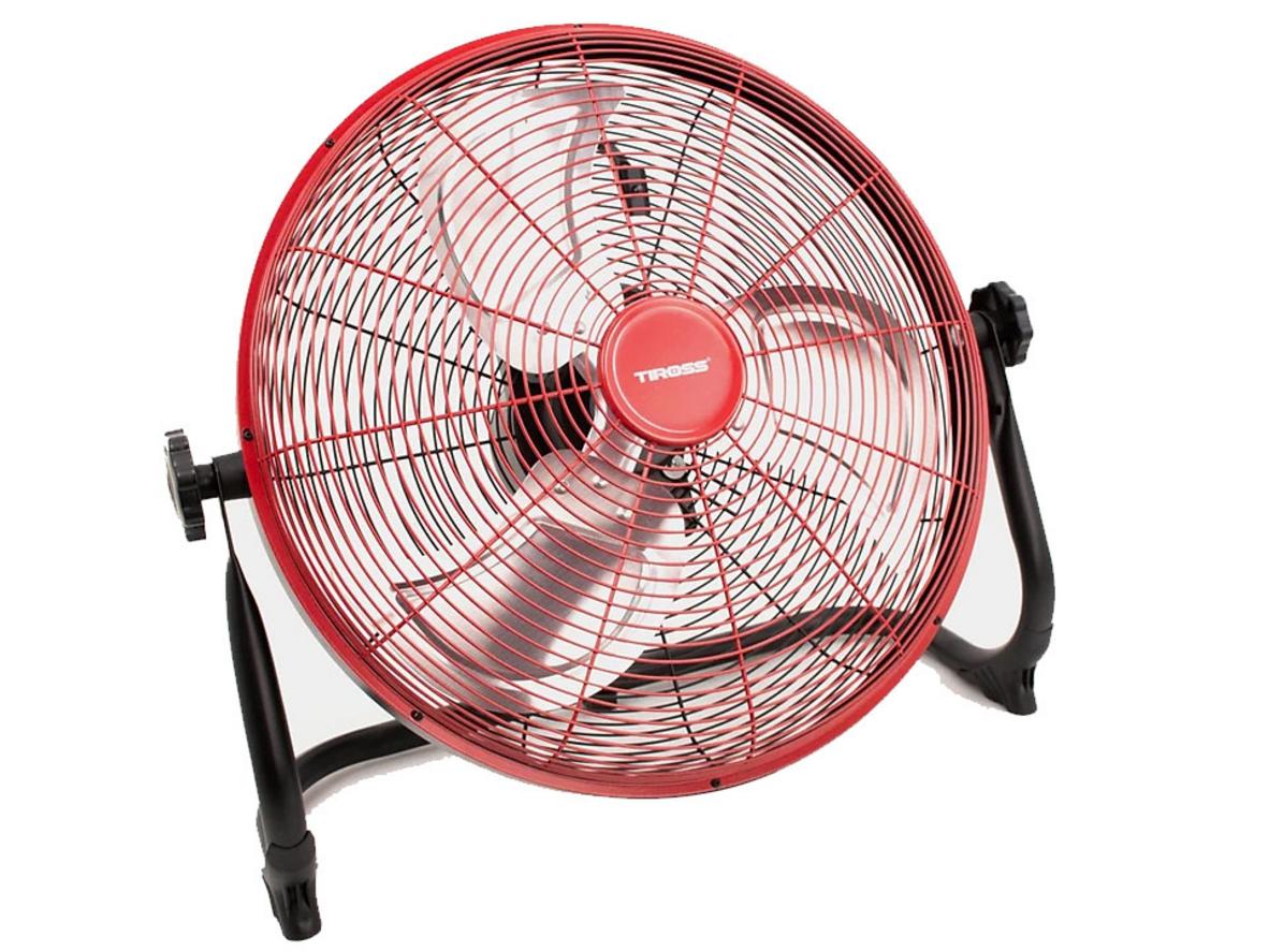 Cụm cánh nhôm 45cm và đế kim loại giúp TS9571 thổi gió rộng, đứng vững.