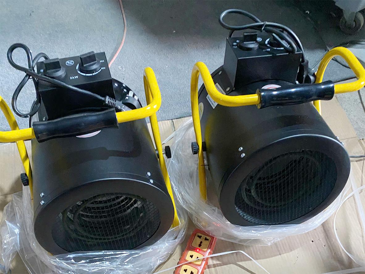 3 mức công suất giúp Sunfan EH-03 linh hoạt từ gió mát đến sấy mạnh.