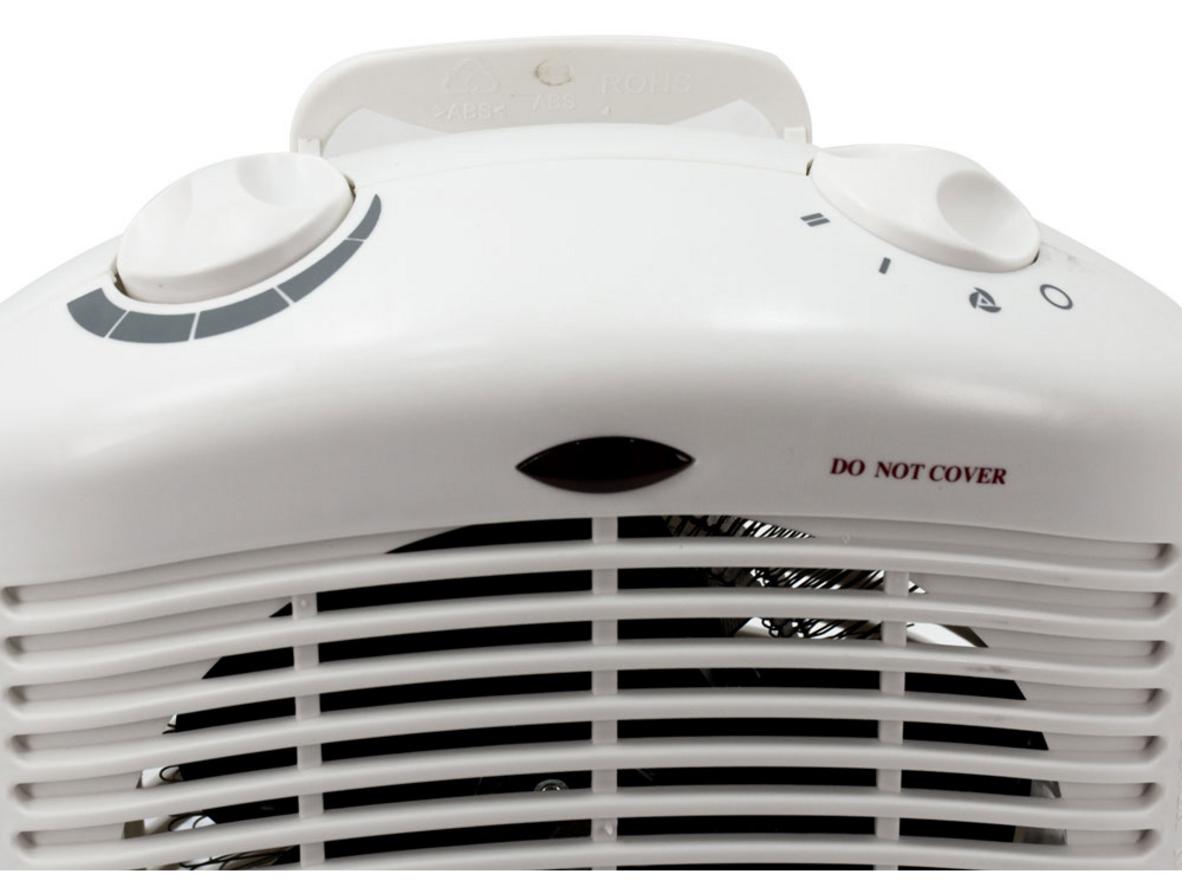 5 tốc độ gió, góc quay 90 độ và 2 chế độ hoạt động giúp TS946 linh hoạt trong nhiều thời tiết.