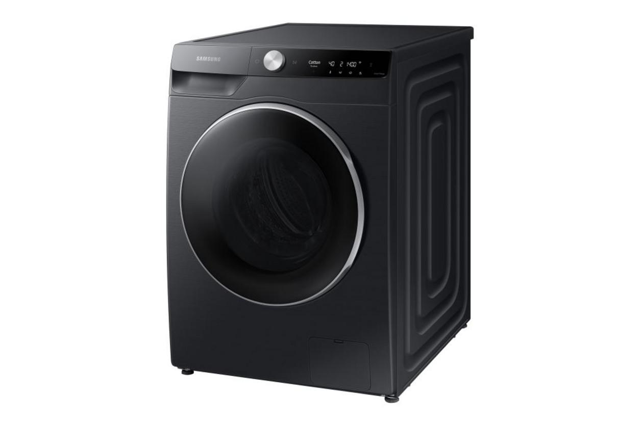 QuickDrive rút ngắn thời gian giặt cho gia đình bận rộn.