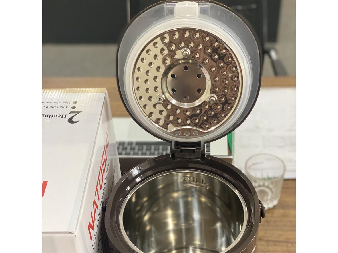 Ruột bình inox 304 hỗ trợ độ bền và sự an tâm khi dùng nước nóng thường xuyên.