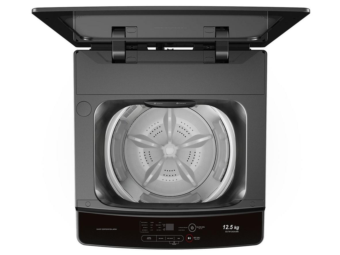 Lồng giặt SS Drum hỗ trợ độ bền và giảm ma sát với sợi vải.
