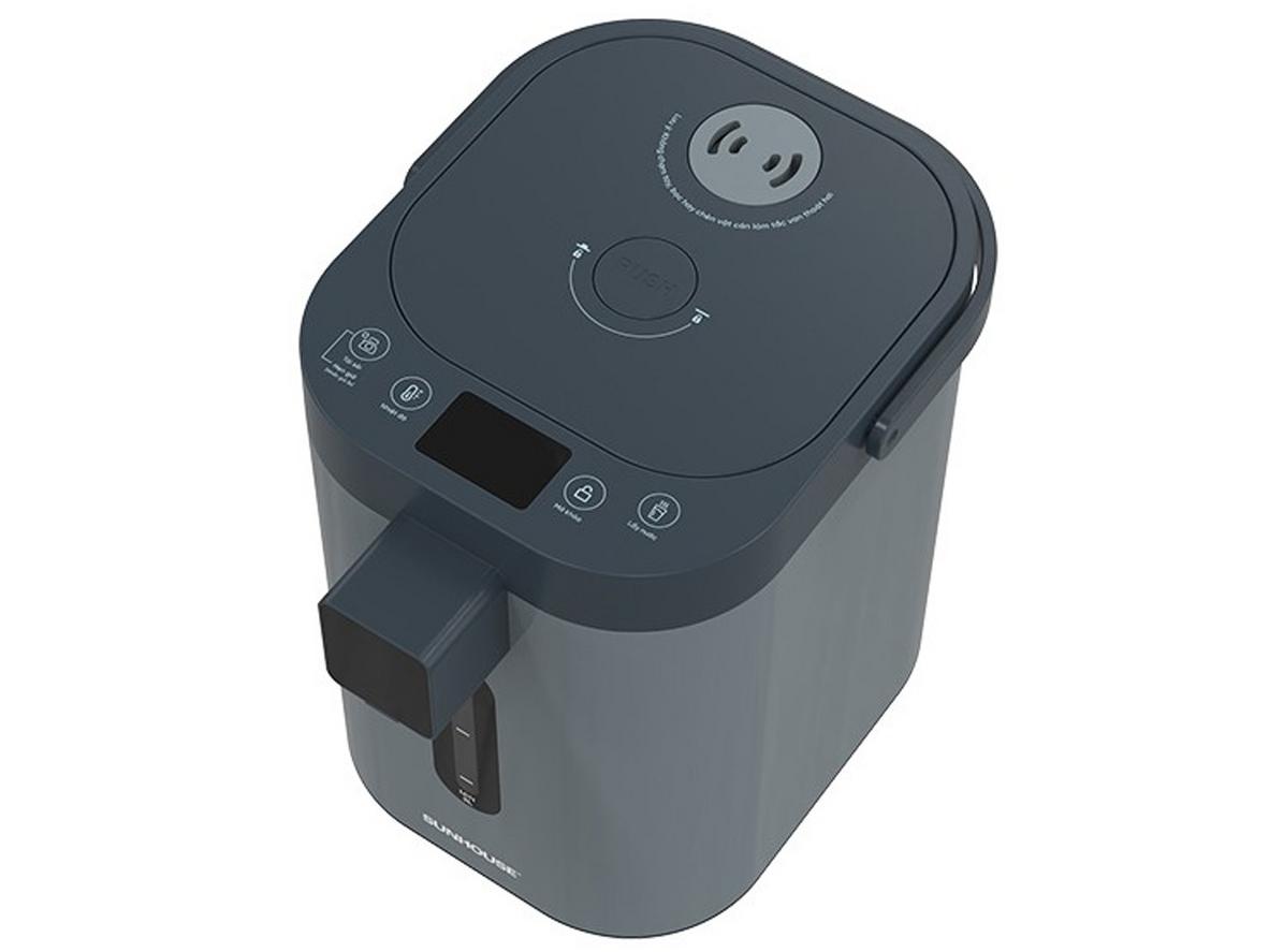11 mức nhiệt từ 40–90°C giúp chọn đúng nhiệt độ theo từng nhu cầu.