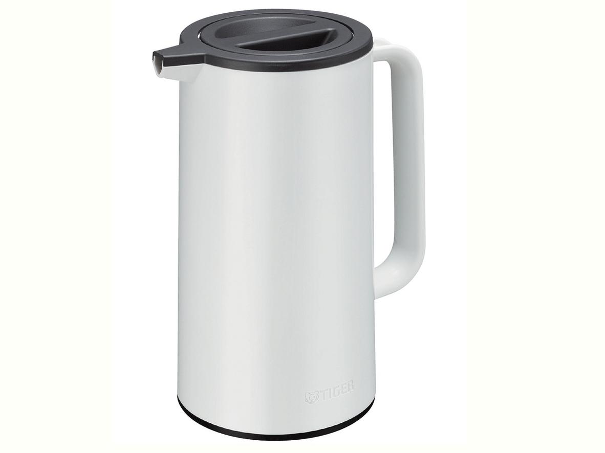 Nút vặn mở/khóa an toàn và vỏ BPA Free giúp sử dụng yên tâm hơn.