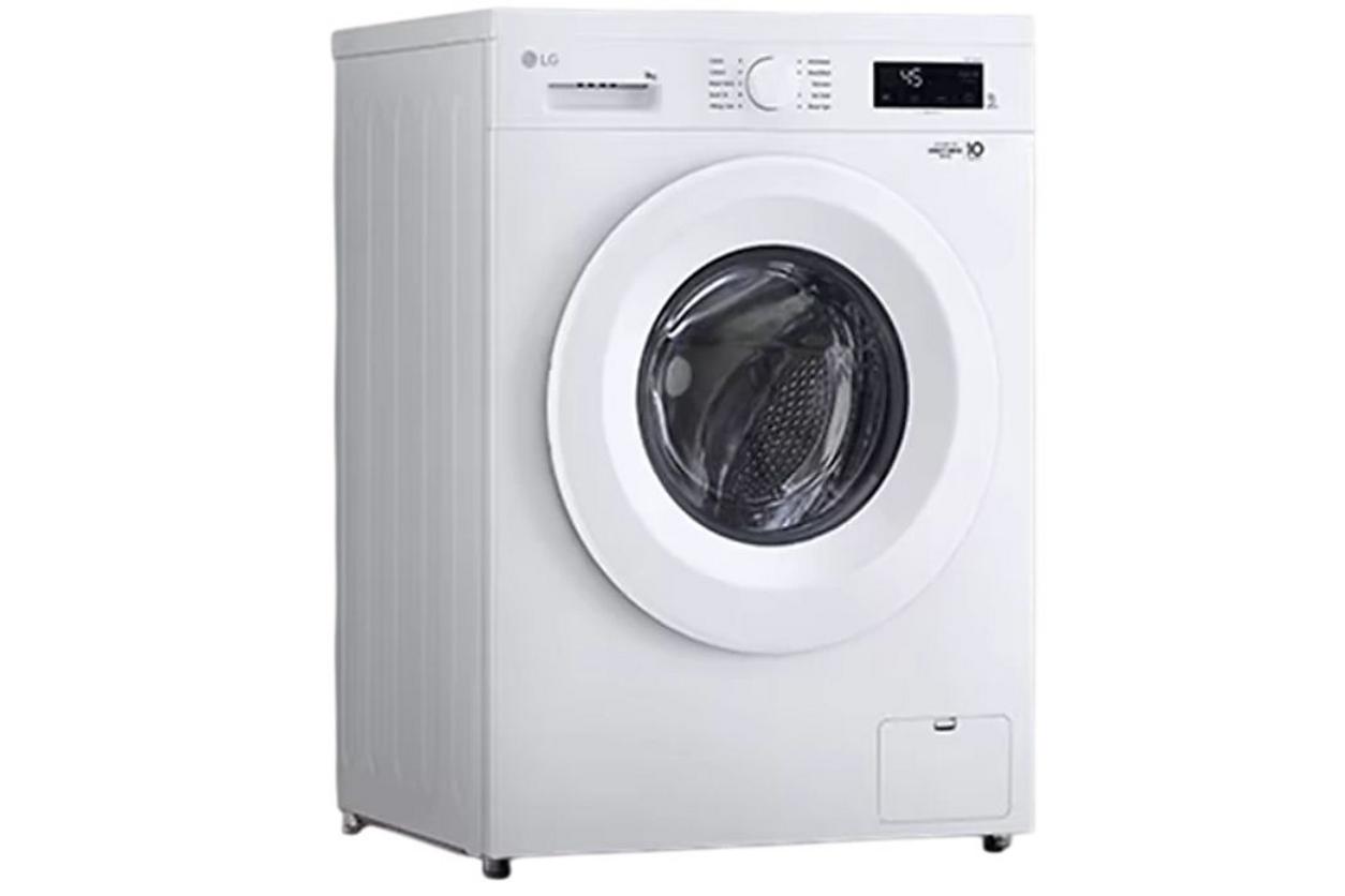 Vật liệu bền chắc hỗ trợ độ ổn định và tuổi thọ máy.