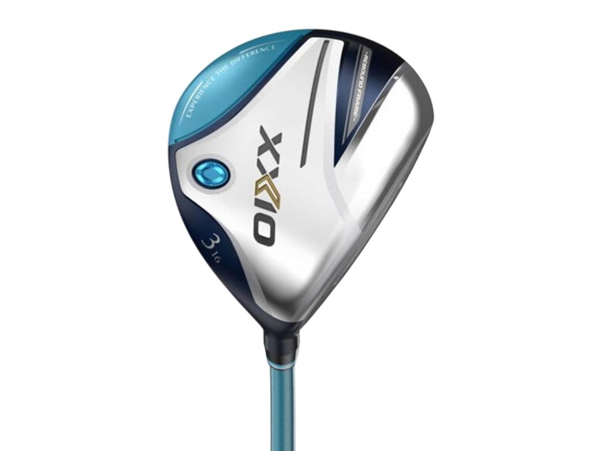 Shaft carbon siêu nhẹ hỗ trợ swing mượt và giảm mỏi tay cho nữ golfer.