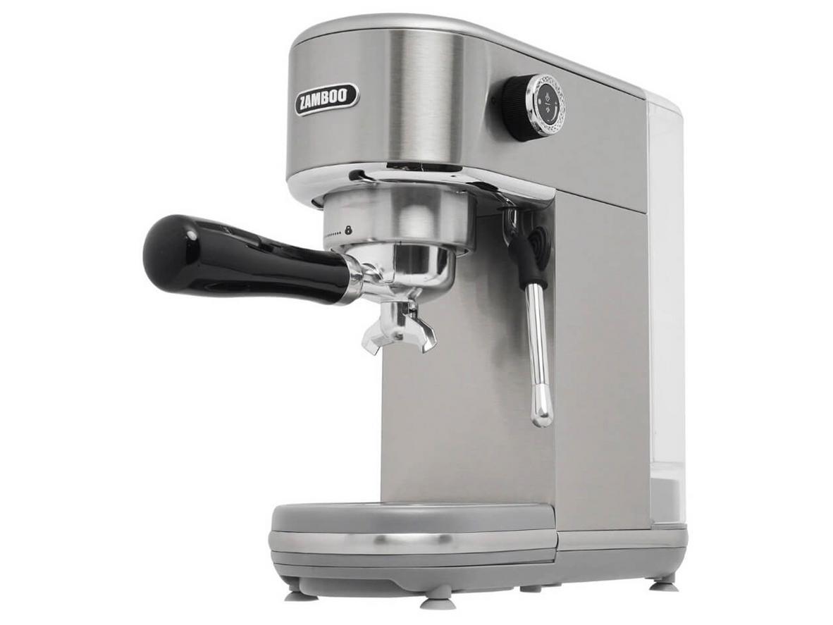 Vòi đánh sữa giúp pha cappuccino và latte dễ hơn.