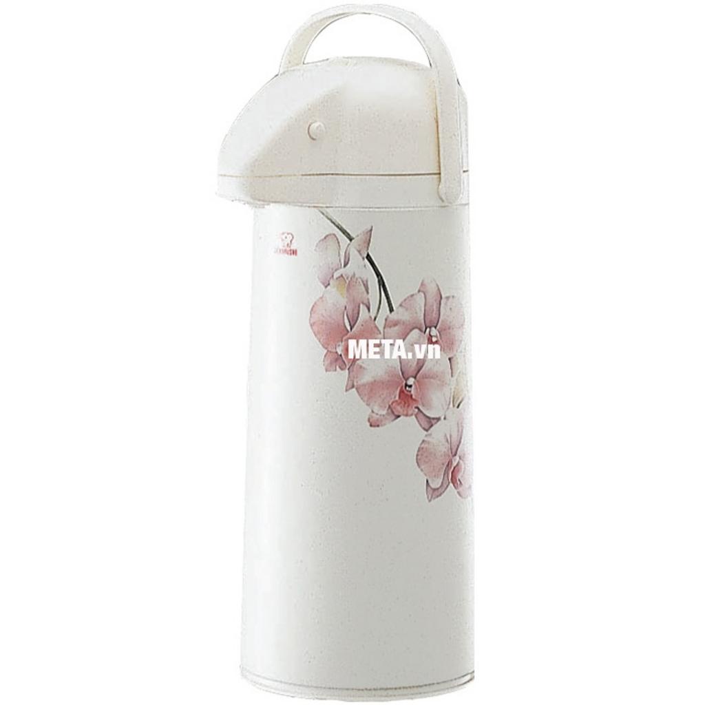 Bơm rót bằng nút nhấn giúp thao tác nhanh và an toàn hơn khi dùng hằng ngày.