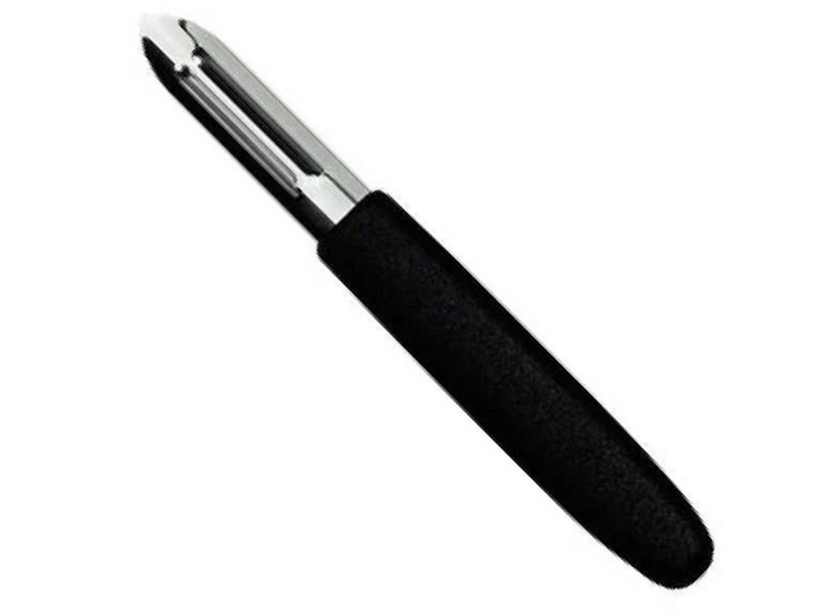 Dao đa năng 12 cm đáp ứng tốt nhu cầu cắt thái thực phẩm hằng ngày.