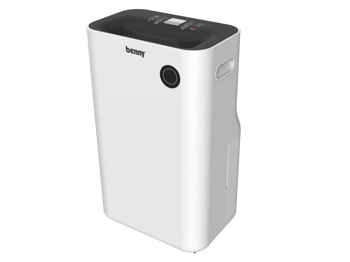 Công suất 20 lít/ngày và bình chứa 6.5 lít giúp máy vận hành tiện hơn cho gia đình.