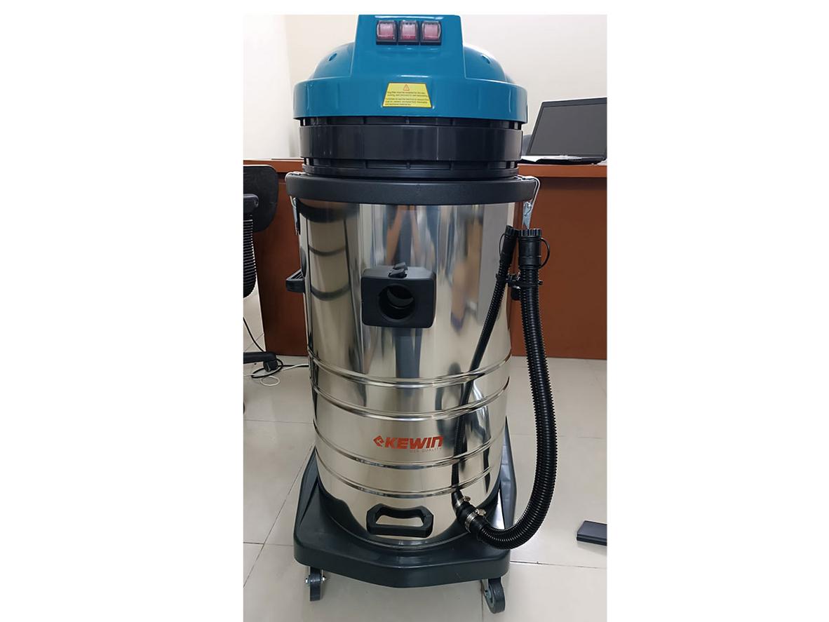 3 motor 3900W giúp Kewin KN803MX tạo lực hút mạnh, làm sạch nhanh hơn trên diện rộng.