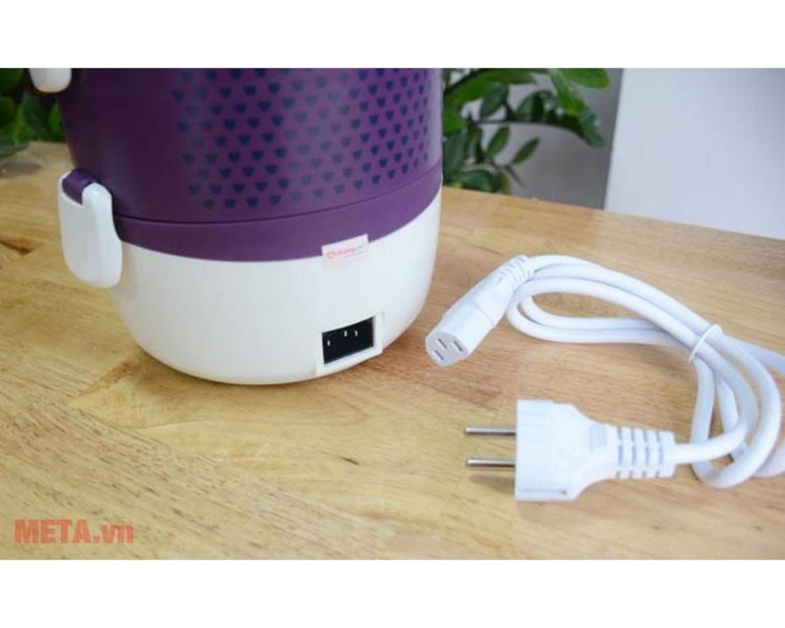 3 ngăn inox không gỉ giúp chia món rõ ràng, sạch và gọn.