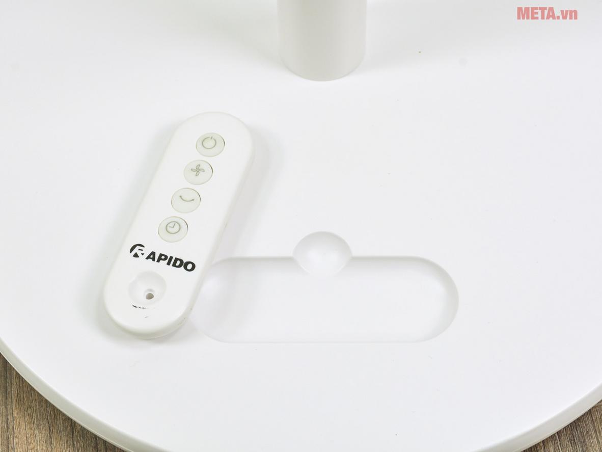 Remote và nhiều mức gió giúp thao tác quạt thuận tiện hơn.