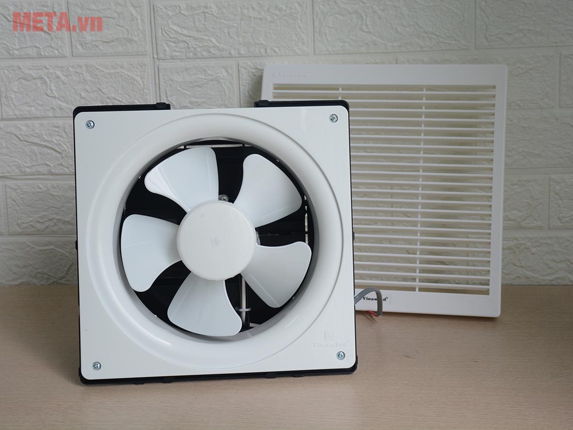 5 cánh nhựa cao cấp giúp quạt thông gió Vinawind QTG200-PN gió đều và gọn đẹp.