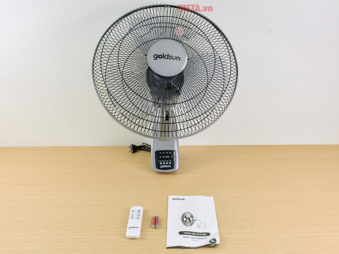 3 cánh quạt đường kính 40cm cho luồng gió lan tỏa ổn định.