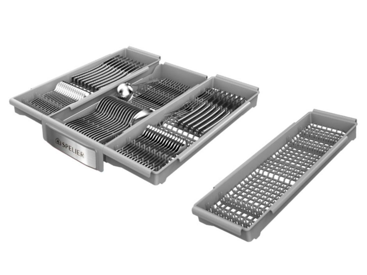 Bảng điều khiển cảm ứng hỗ trợ thao tác trực quan.