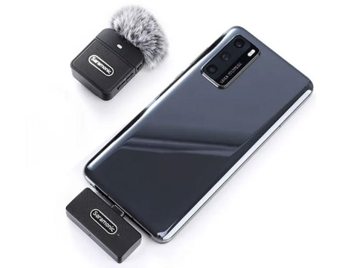 Blink100 B5 truyền dẫn 2.4GHz, hoạt động đến 50m cho nhu cầu di động.