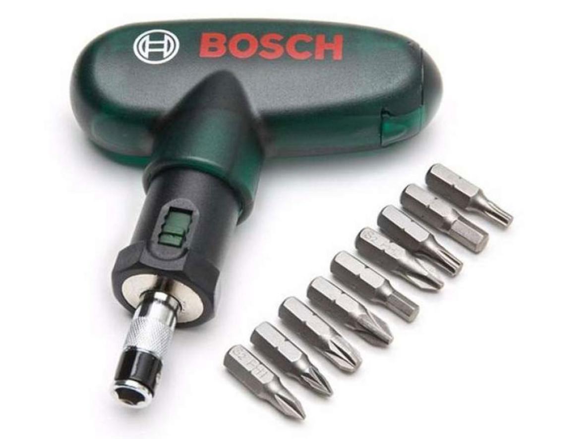 Bộ mũi vặn vít cầm tay 10 món Bosch 2607019510 nhỏ gọn, đủ đầu vít phổ biến cho sửa chữa nhanh.