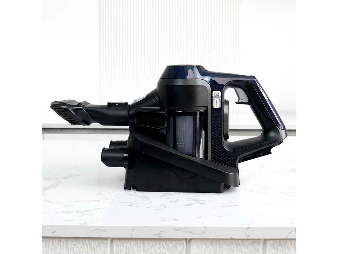 Bộ lọc Pure Air và hộp bụi 0,3 lít tối ưu cho thao tác gọn nhẹ.