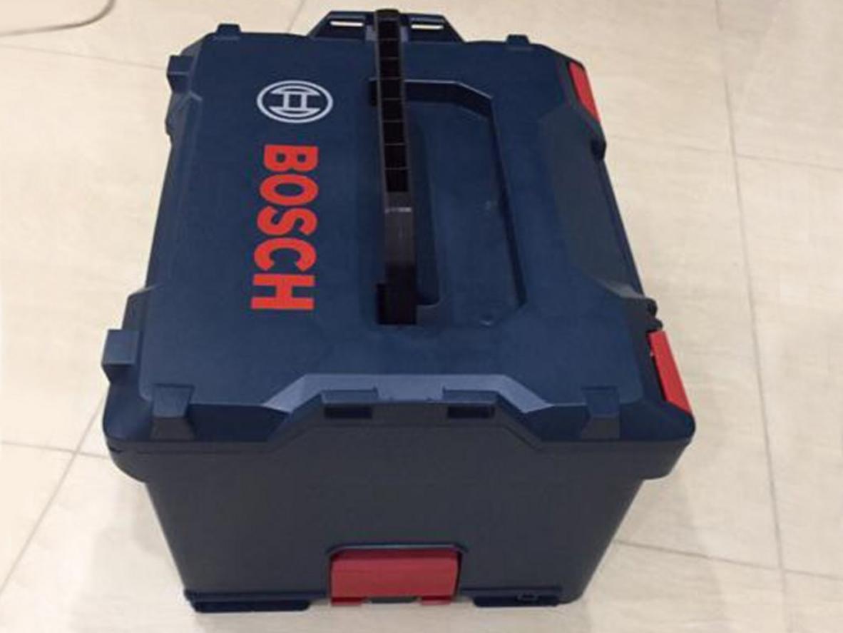 Kích thước gọn giúp Bosch L-BOXX 238 dễ mang theo và cất giữ.