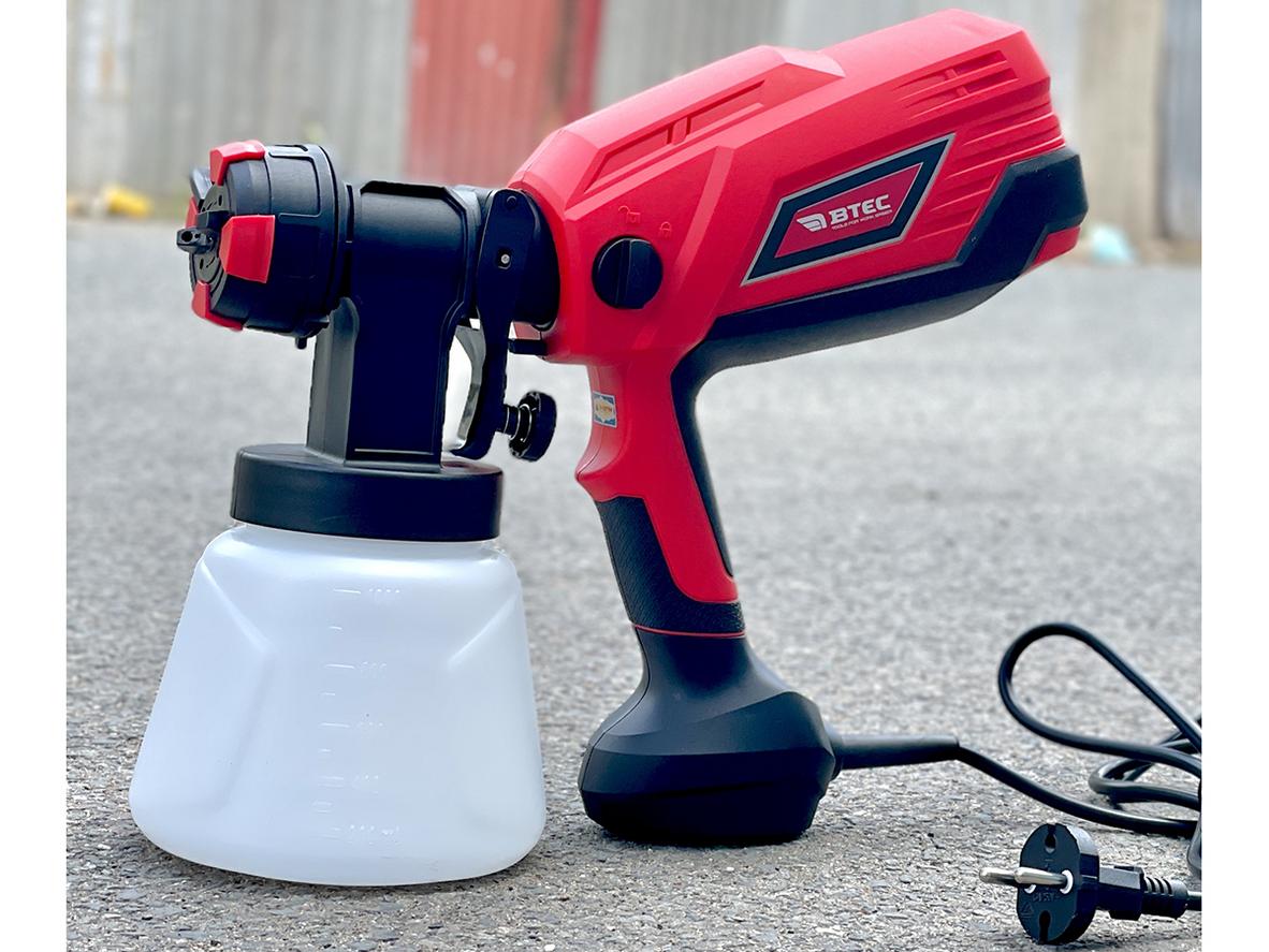 Chọn béc và độ nhớt đúng giúp BT27-800A xử lý linh hoạt nhiều bề mặt.
