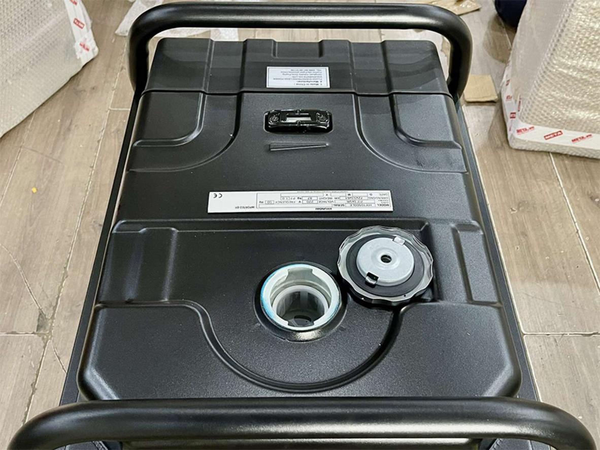 COMAP giúp người dùng theo dõi thông số vận hành của Hyundai HY10500LE nhanh hơn.