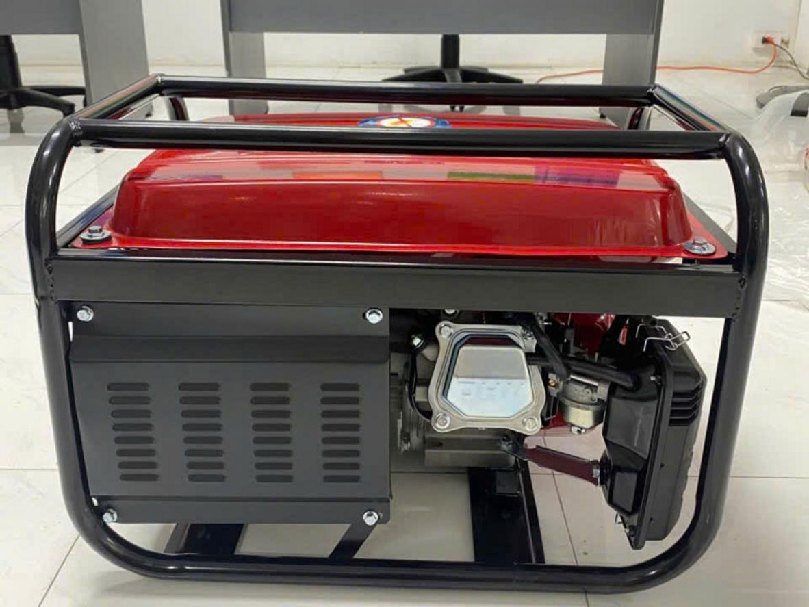 Công suất 3.0 kW phù hợp cho tải điện gia đình cơ bản.