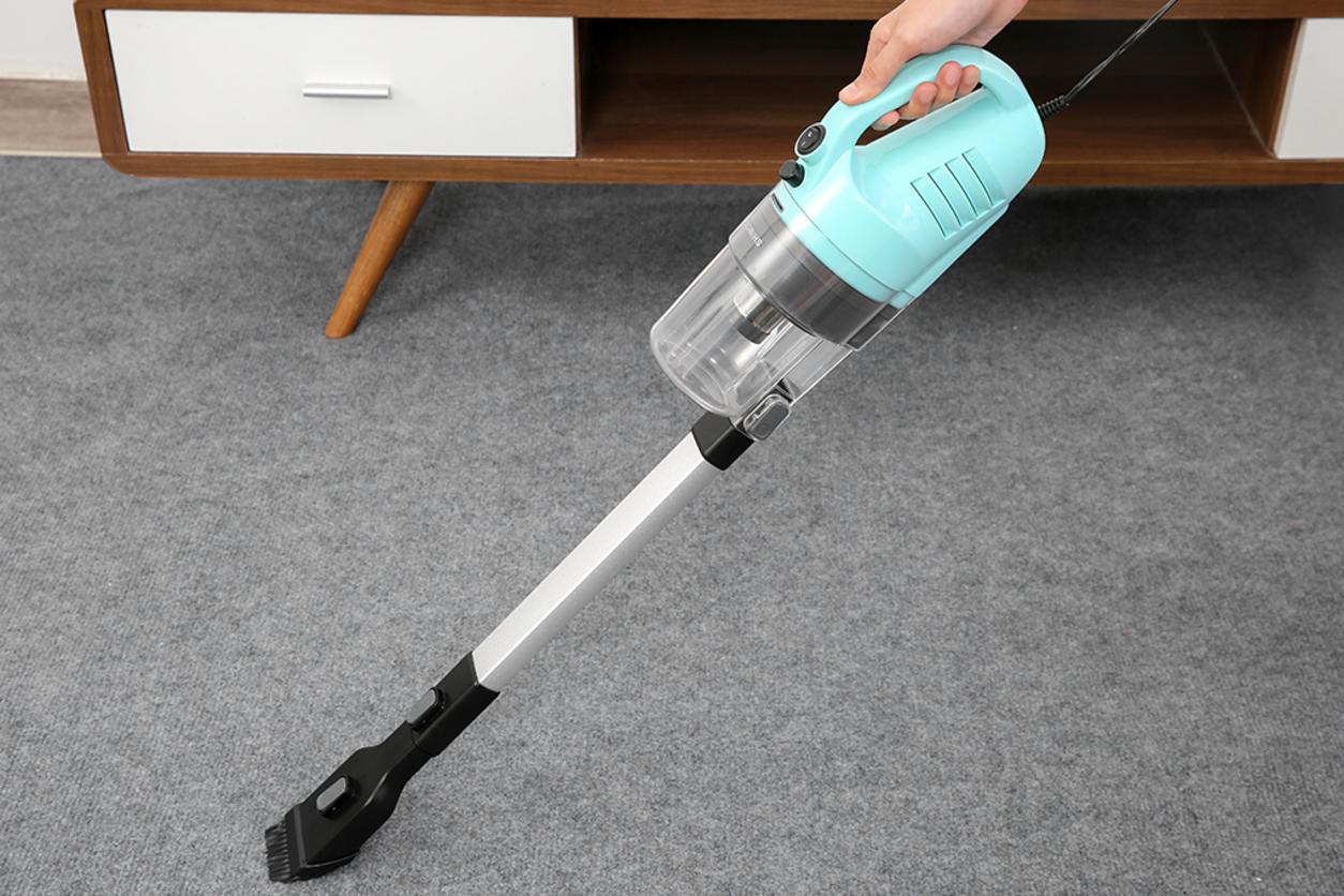 600W cho nhà, 120W cho xe hơi: chọn đúng nhu cầu để dùng hiệu quả hơn.