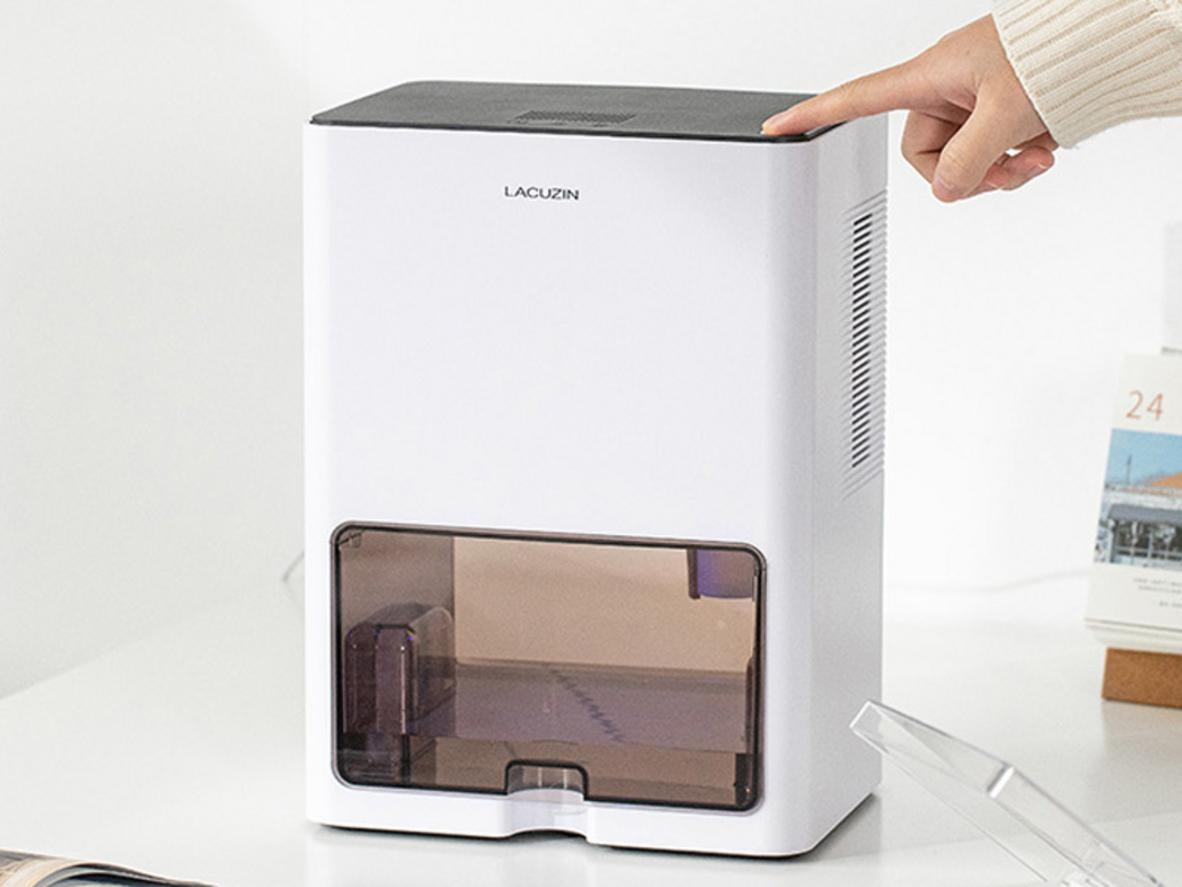 Công suất 60W giúp Lacuzin LCZ100WT tiết kiệm điện khi vận hành thường xuyên.
