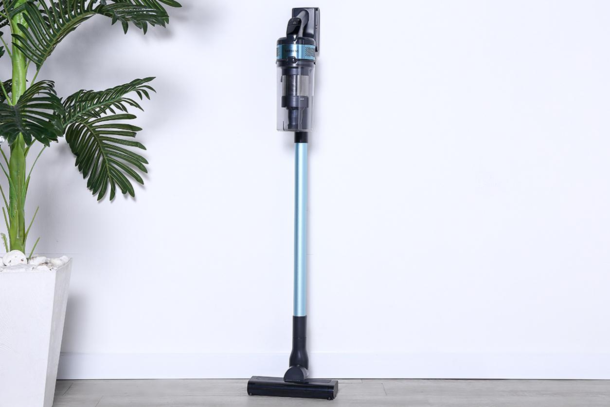 Digital Inverter và Jet Cyclone hỗ trợ lực hút ổn định 150W.