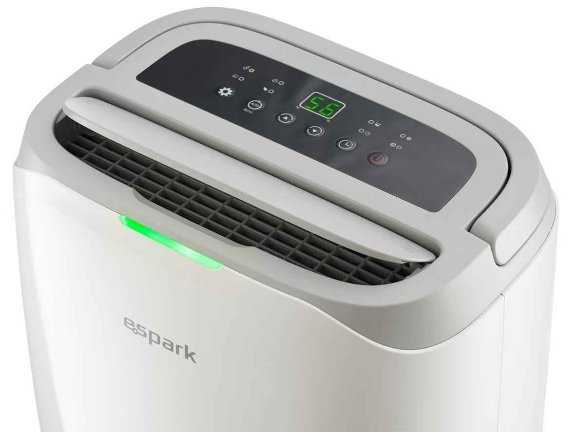 Độ ồn 42–45 dB(A) giúp máy phù hợp dùng ban đêm trong phòng ngủ.