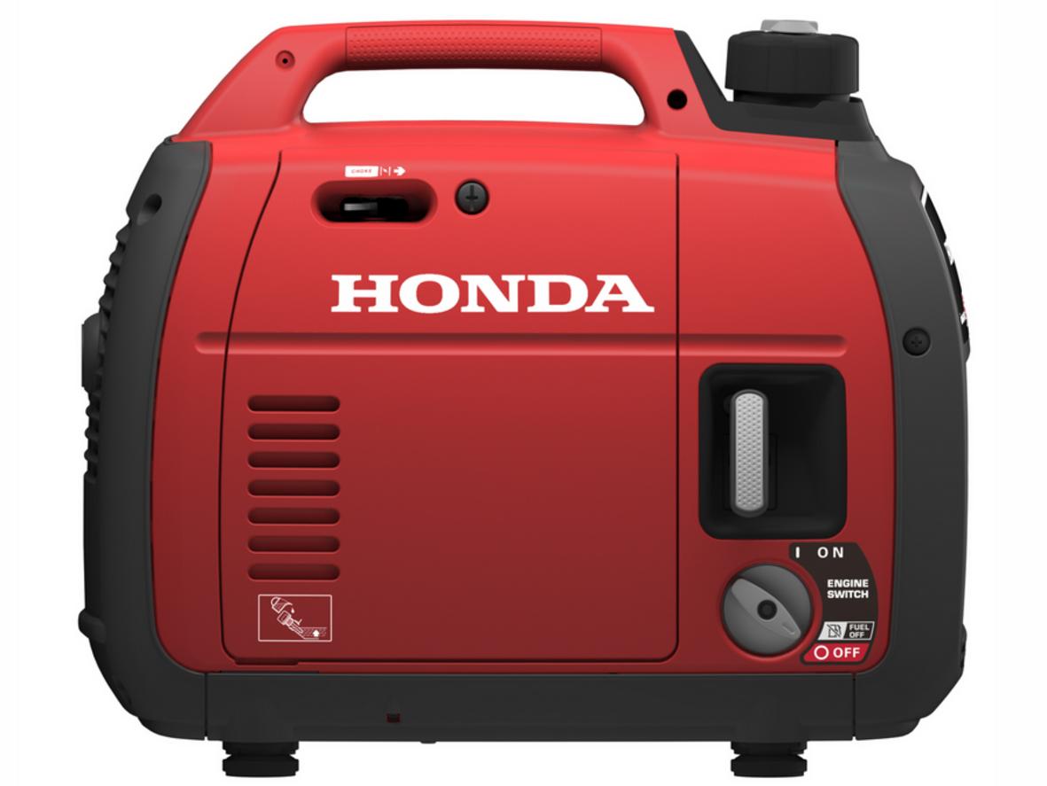 Độ ồn 90 dB(A) của Honda EU22IT R phù hợp hơn cho không gian sinh hoạt nhỏ.