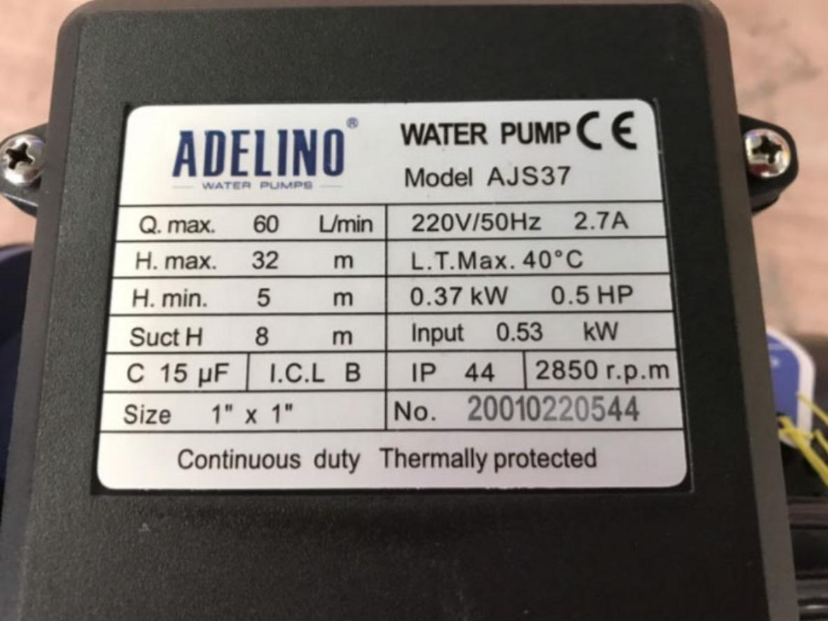 Công suất 0.37 kW và điện 220V giúp Adelino AJS37 dễ lắp, tiết kiệm điện.
