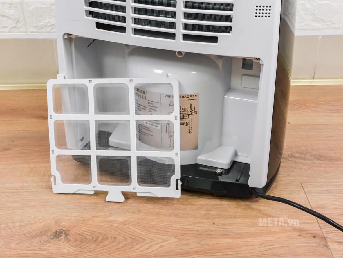Độ ồn 39dB giúp ED-12BE phù hợp cho phòng ngủ và phòng làm việc.