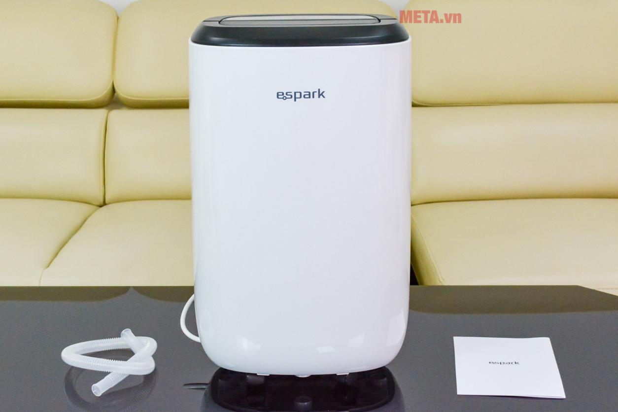 Công suất 165W phù hợp dùng thường xuyên trong phòng nhỏ