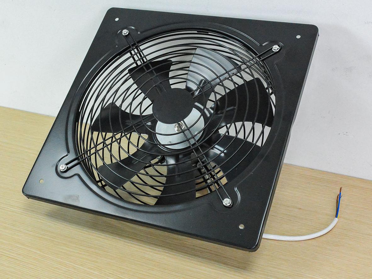 120W, 2.800 vòng/phút và lưu lượng 2.000–3.000 m3/h của FD300