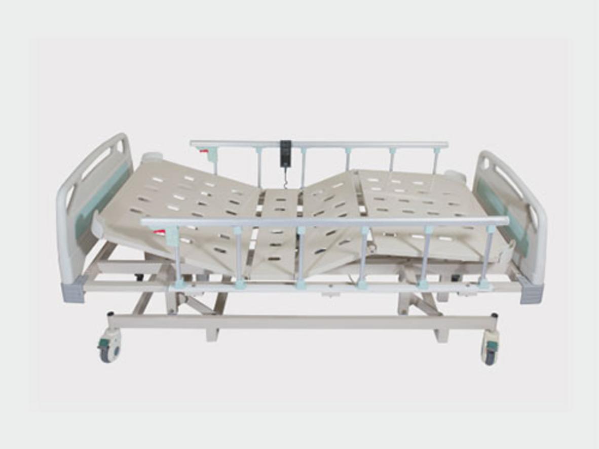 Giường bệnh nhân Xuân Hòa GBV-09-02 với 3 chức năng điện, thiết kế an toàn cho chăm sóc lâu dài.