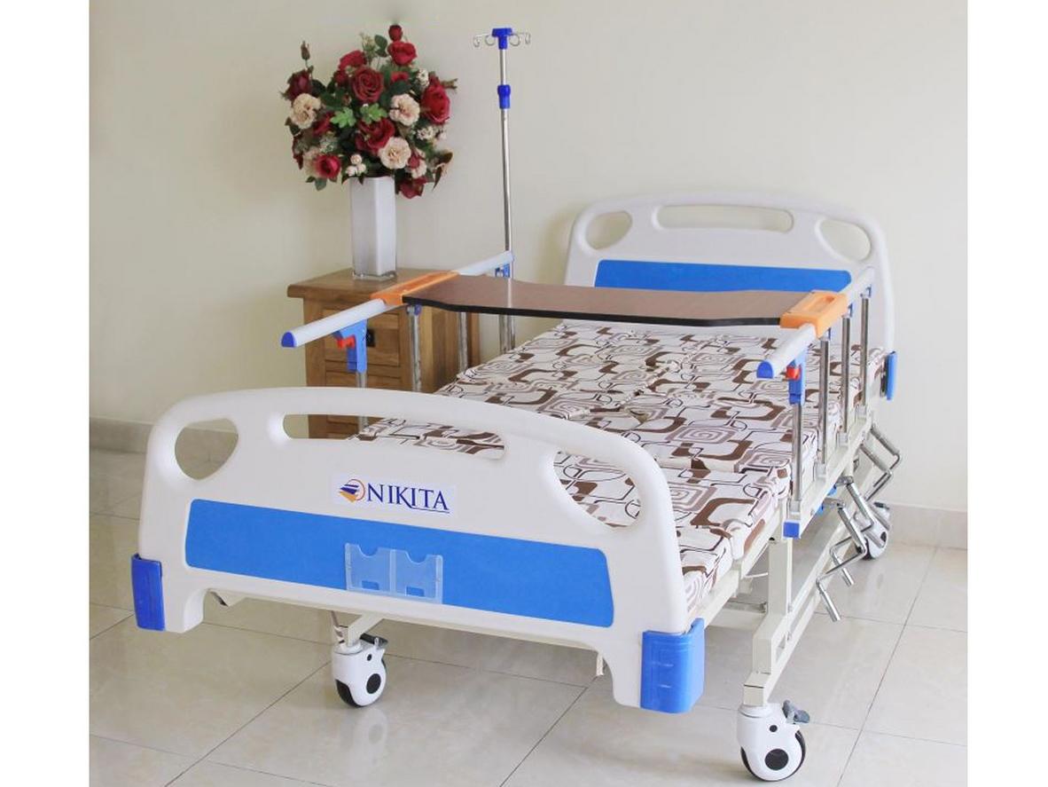 Giường y tế 4 tay quay nghiêng trái phải Nikita NKT-DCN04 phù hợp chăm sóc người bệnh tại nhà.