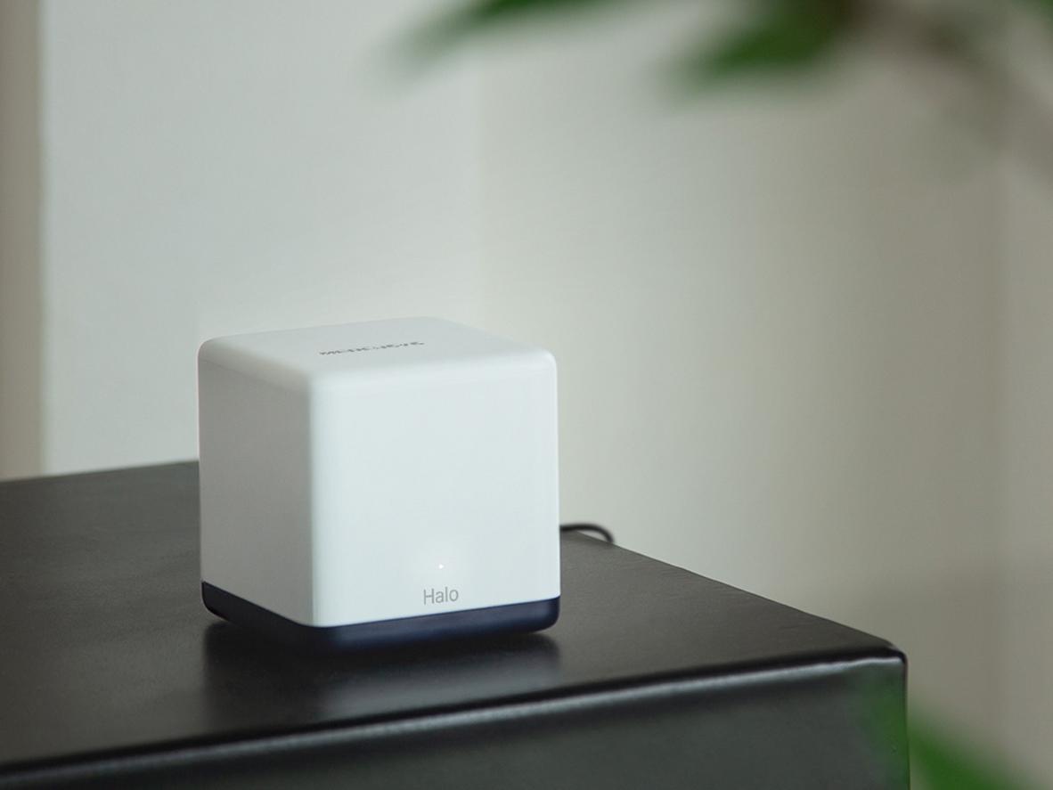 Halo H50G nổi bật với AC1900, roaming liền mạch và 3 cổng Gigabit trên mỗi node.