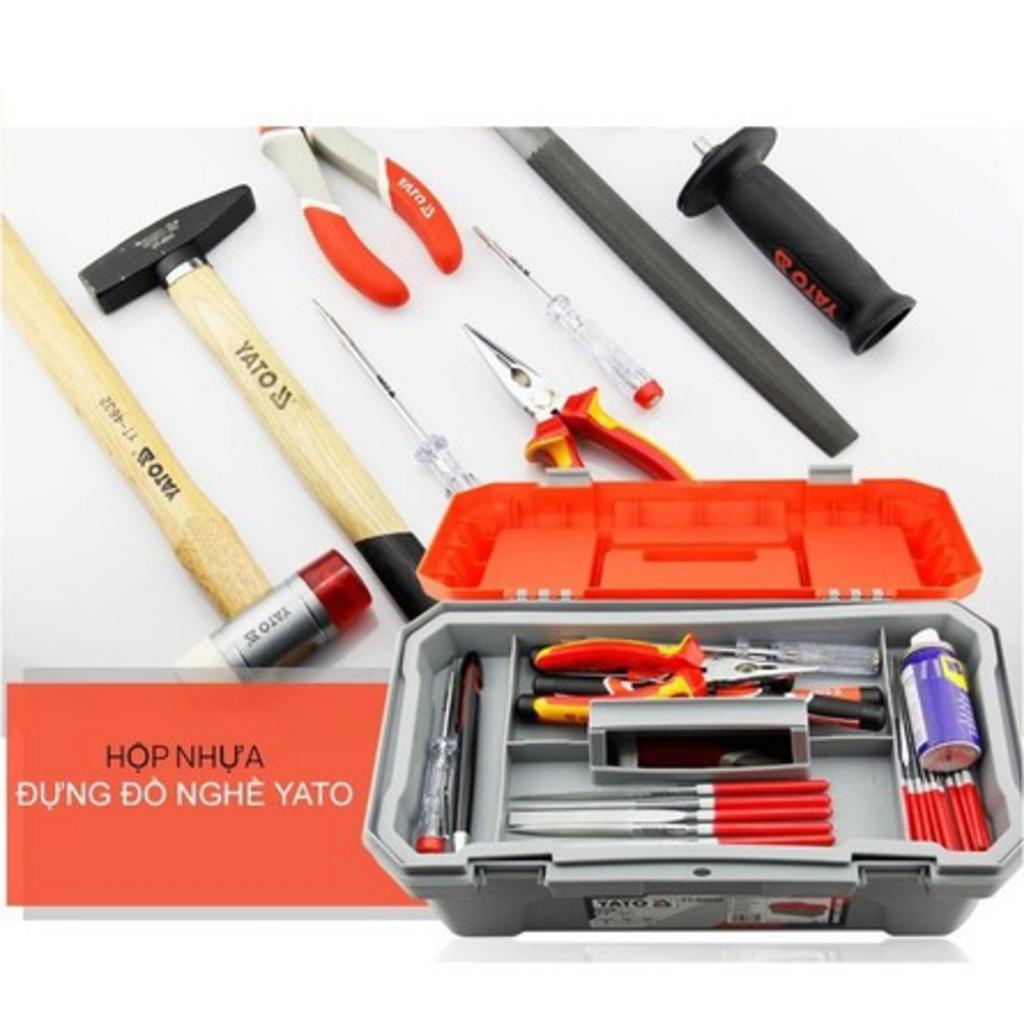 Khay tháo rời và ngăn chứa rộng giúp hộp đựng đồ nghề Yato YT-88880 sắp xếp dụng cụ nhanh hơn.