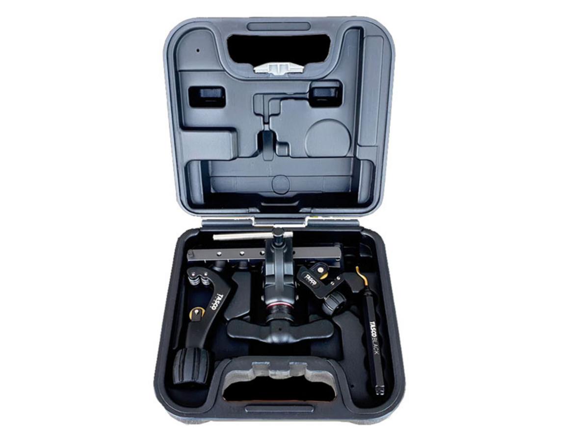 Hộp đựng dụng cụ Tasco TB550-BMC gọn nhẹ, phù hợp thợ điện lạnh và kỹ thuật viên HVAC.