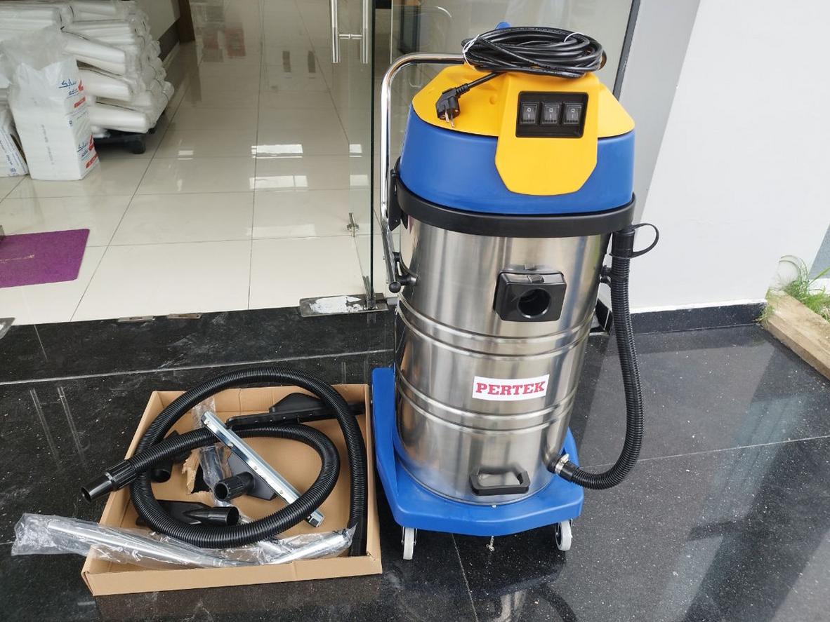 Pertek PT100JP xử lý bụi khô và nước bẩn trong cùng một thiết bị.