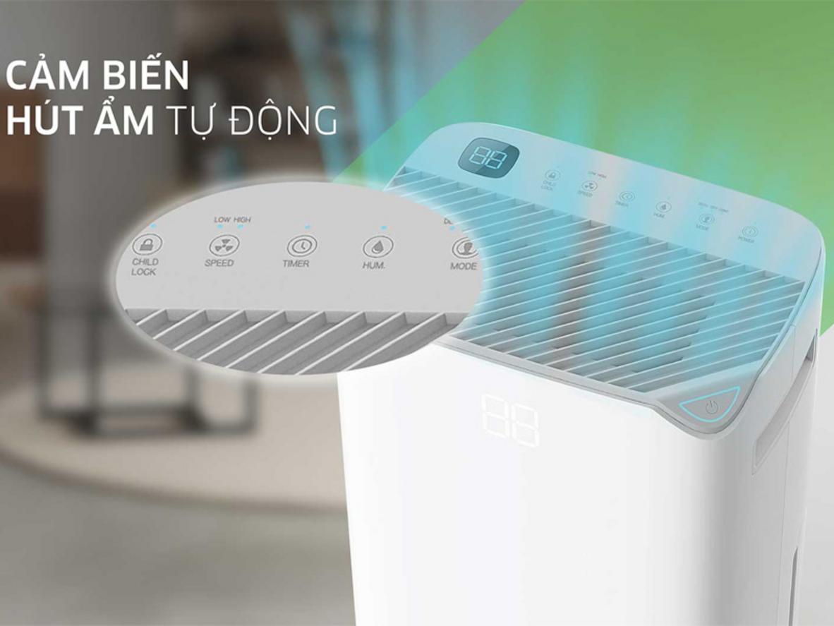 Bình 2.5L và 2 tốc độ quạt giúp KGDH20 dễ dùng, dễ kiểm soát nước ngưng tụ.