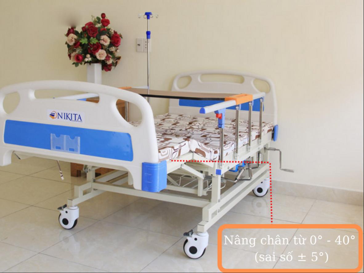 Khung thép sơn tĩnh điện chịu lực tốt, tải trọng tối đa 300kg.