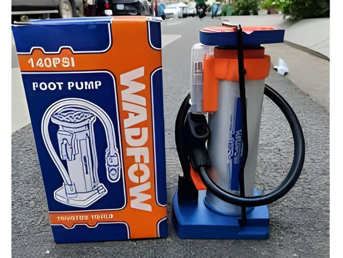 Kích thước φ43.5 x 165 mm giúp bơm dễ cất giữ và mang theo.